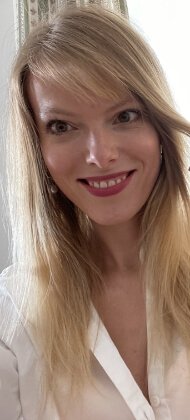 InstaCam adult live video chat interface preview